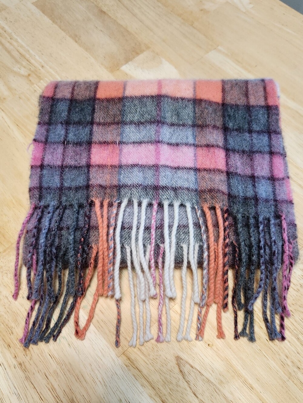 Edinburgh Lambswool Pastel Tartan Plaid Scarf Fringed 69x10 Inch Grey Coral Pink